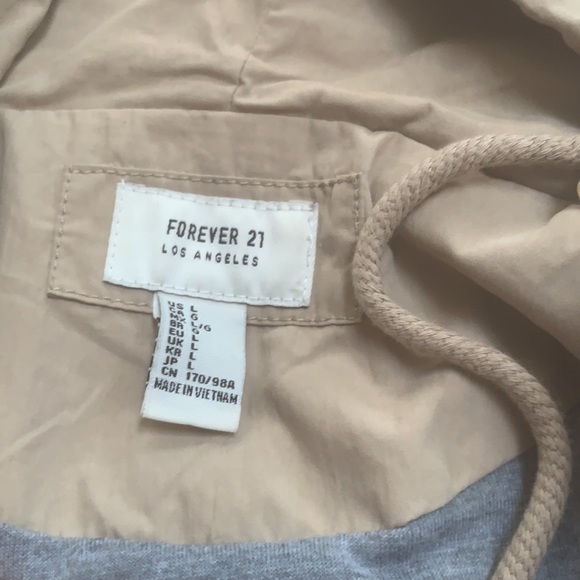 Forever 21 jacket - Picture 3 of 3